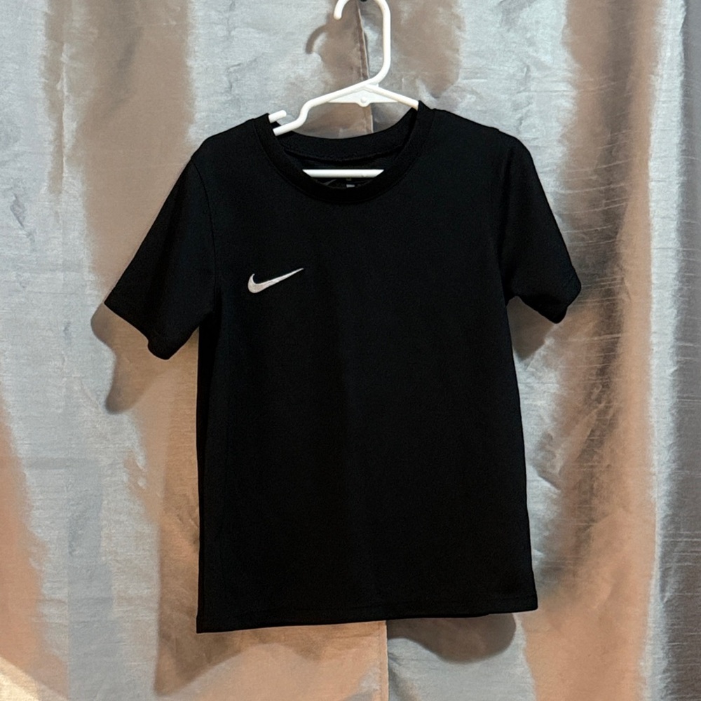 Nike Kids Black Short Sleeve Tee